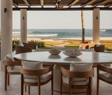 Indoor-outdoor flow takes on new meaning in this striking home on Mexico’s Pacific Coast